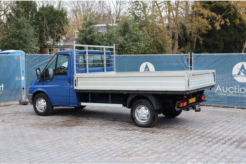 Ford Transit 330M CCF Transit T330 - כלי רכב מסחרי עם לוח: תמונה 3 Ford Transit 330M CCF Transit T330 - כלי רכב מסחרי עם לוח: תמונה 3