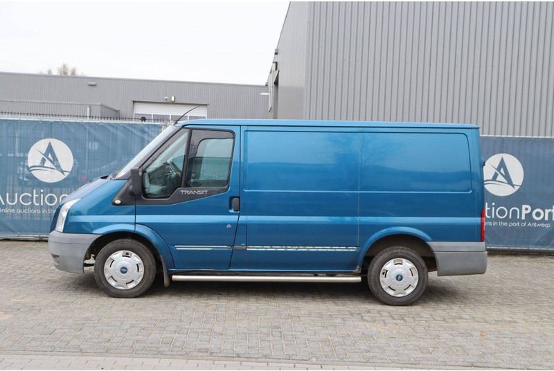 Ford Transit - כלי רכב מסחרי עם לוח: תמונה 2 Ford Transit - כלי רכב מסחרי עם לוח: תמונה 2