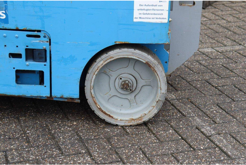 מעלית מספריים Genie GS-3246: תמונה 12