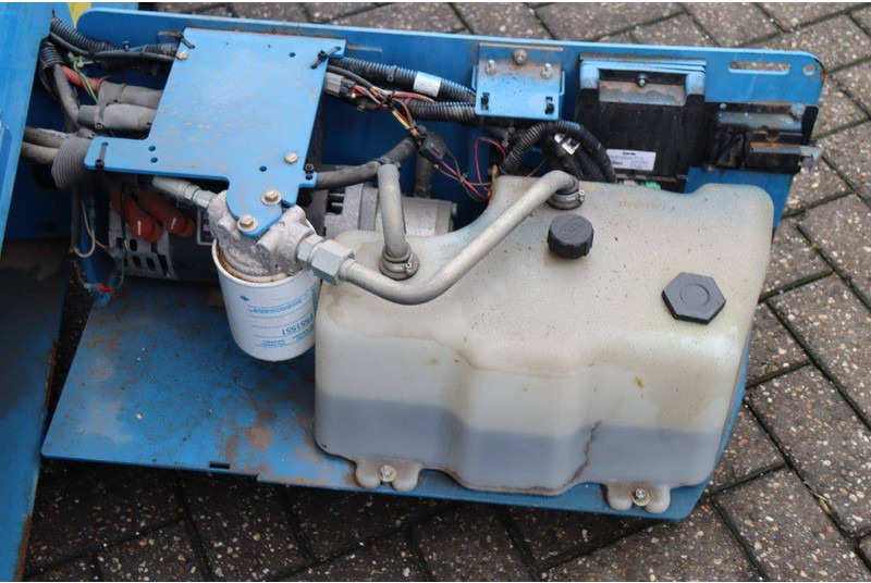 מעלית מספריים Genie GS-3246: תמונה 18
