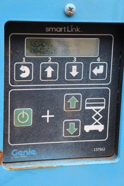 מעלית מספריים Genie GS-3246: תמונה 20
