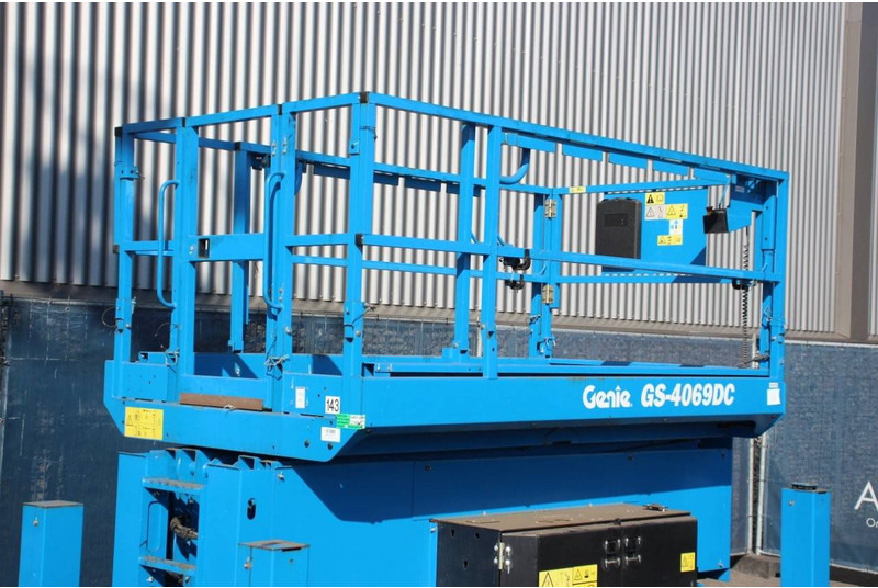 מעלית מספריים Genie GS-4069DC: תמונה 10