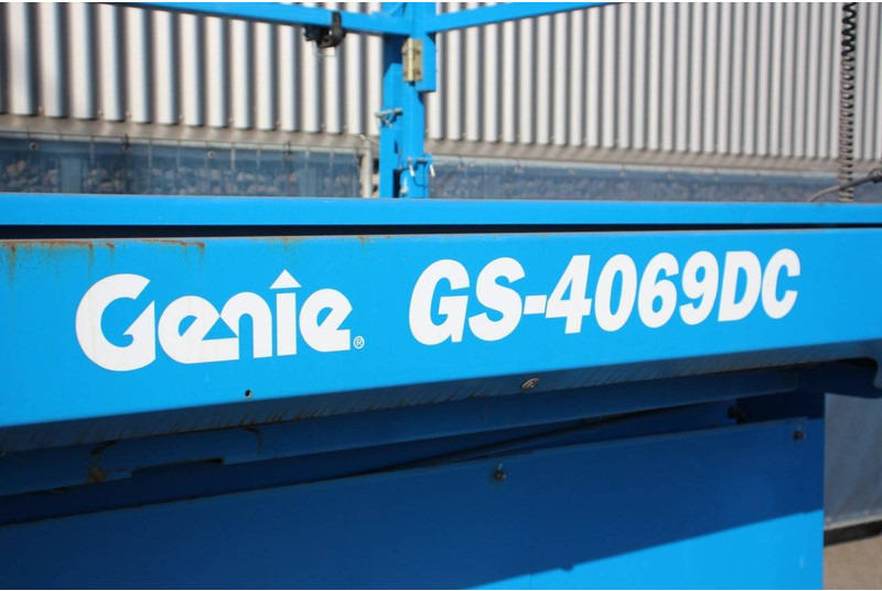 מעלית מספריים Genie GS-4069DC: תמונה 19