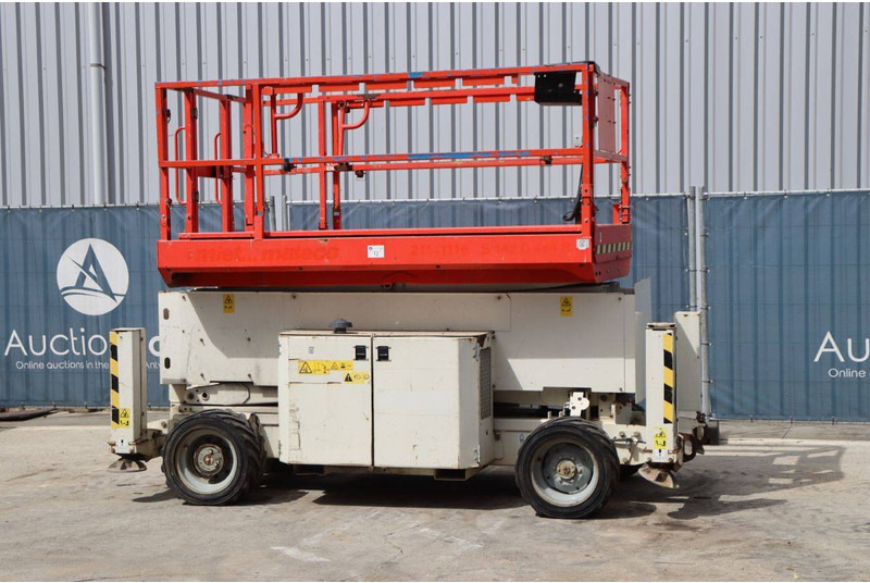 Genie GS4069 RT - מעלית מספריים: תמונה 3 Genie GS4069 RT - מעלית מספריים: תמונה 3