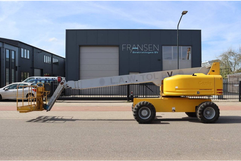 Genie S-65 - מוט טלסקופי: תמונה 2 Genie S-65 - מוט טלסקופי: תמונה 2