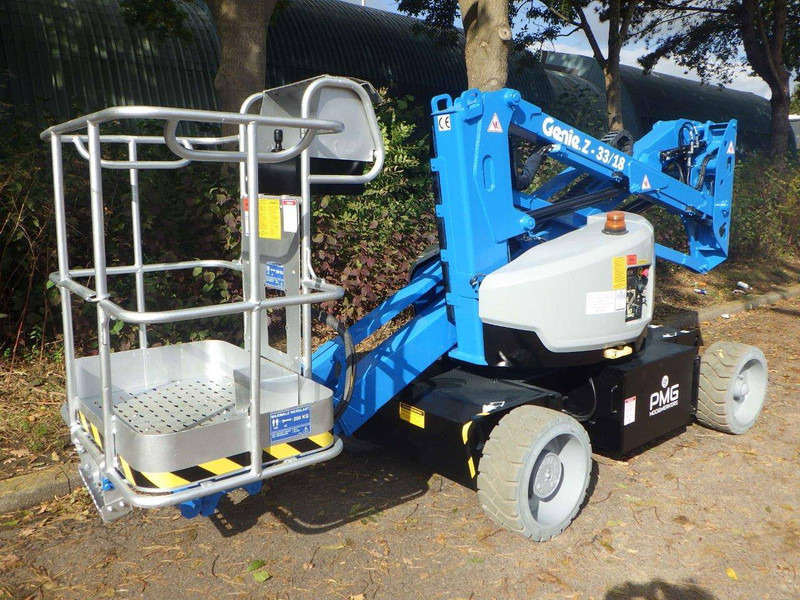 Genie Z-33/18 - זרוע מרפקי: תמונה 2 Genie Z-33/18 - זרוע מרפקי: תמונה 2