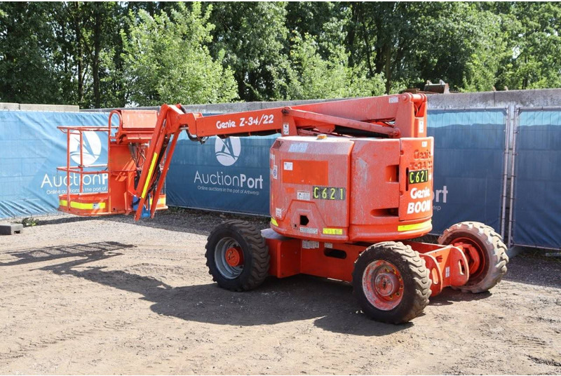 Genie Z-34/22 - זרוע מרפקי: תמונה 4 Genie Z-34/22 - זרוע מרפקי: תמונה 4