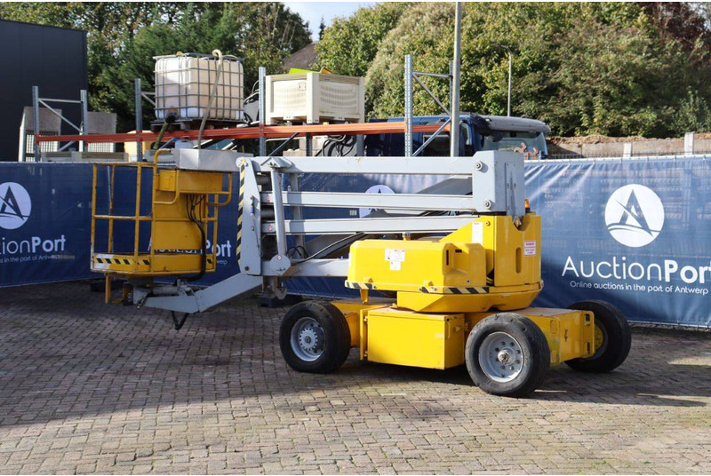 Genie Z-45/22 - זרוע מרפקי: תמונה 4 Genie Z-45/22 - זרוע מרפקי: תמונה 4