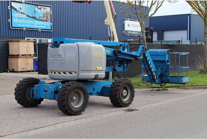 Genie Z-45/25J - זרוע מרפקי: תמונה 5 Genie Z-45/25J - זרוע מרפקי: תמונה 5