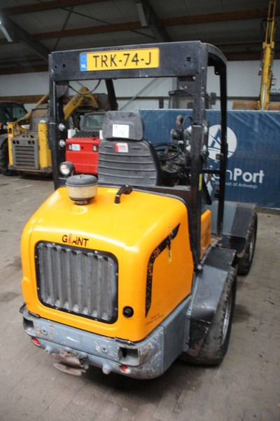 Giant V452T HD - מעמיס גלגלים: תמונה 5 Giant V452T HD - מעמיס גלגלים: תמונה 5