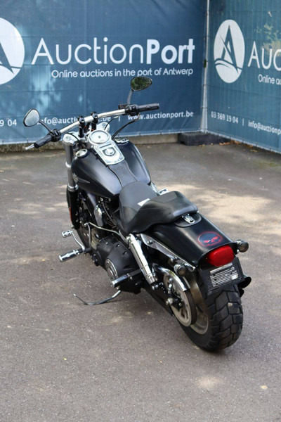 Harley-Davidson Dyna Fat Bob - אופנוע: תמונה 5 Harley-Davidson Dyna Fat Bob - אופנוע: תמונה 5