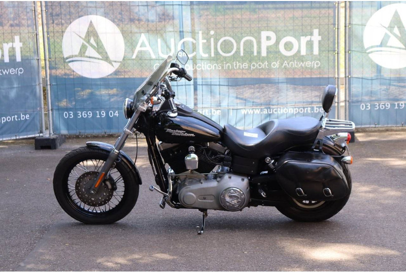 Harley-Davidson Dyna Street Bob - אופנוע: תמונה 2 Harley-Davidson Dyna Street Bob - אופנוע: תמונה 2