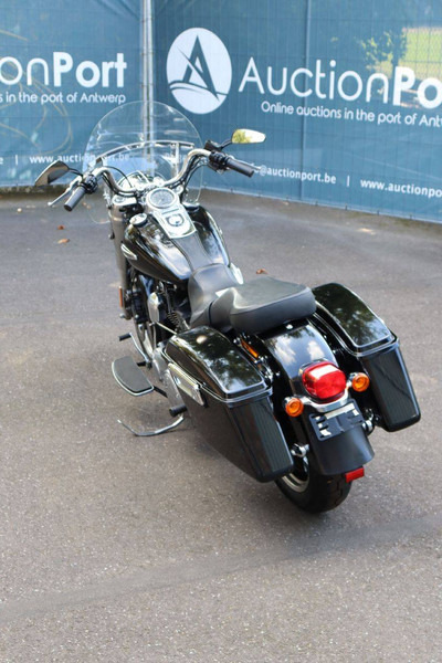 Harley-Davidson Dyna Switchback - אופנוע: תמונה 4 Harley-Davidson Dyna Switchback - אופנוע: תמונה 4