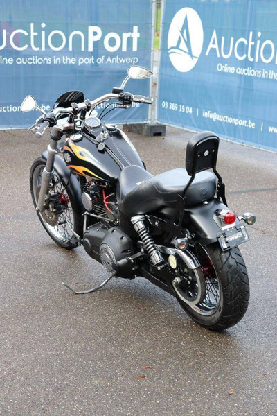 Harley-Davidson Dyna Wide Glide - אופנוע: תמונה 4 Harley-Davidson Dyna Wide Glide - אופנוע: תמונה 4