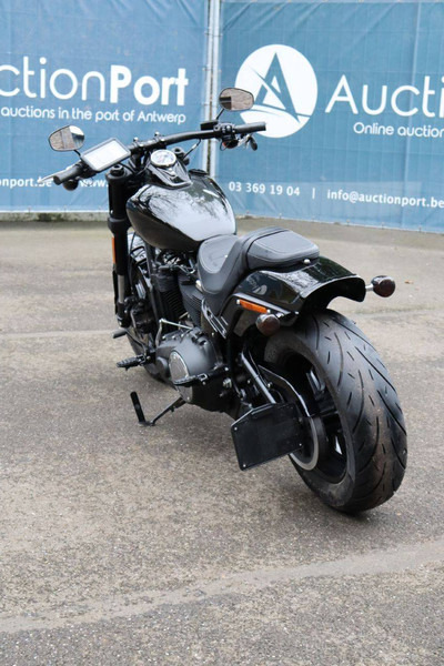 Harley-Davidson Fat Bob - אופנוע: תמונה 4 Harley-Davidson Fat Bob - אופנוע: תמונה 4