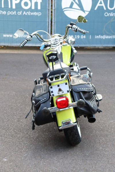 Harley-Davidson Heritage Softail Classic - אופנוע: תמונה 5 Harley-Davidson Heritage Softail Classic - אופנוע: תמונה 5