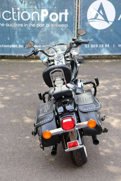 Harley-Davidson Heritage Softail Classic - אופנוע: תמונה 5 Harley-Davidson Heritage Softail Classic - אופנוע: תמונה 5