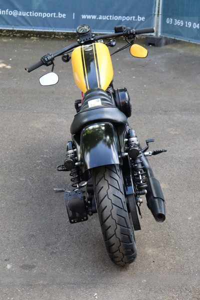 Harley-Davidson Sporster XL 883 Iron - אופנוע: תמונה 5 Harley-Davidson Sporster XL 883 Iron - אופנוע: תמונה 5