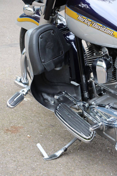 אופנוע Harley-Davidson ULTRA CLASSIC CVO: תמונה 16