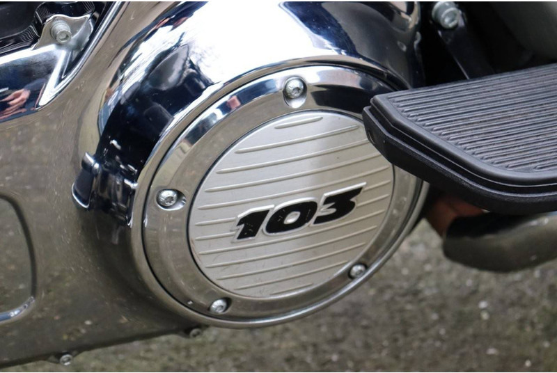 אופנוע Harley-Davidson Ultra Classic: תמונה 18