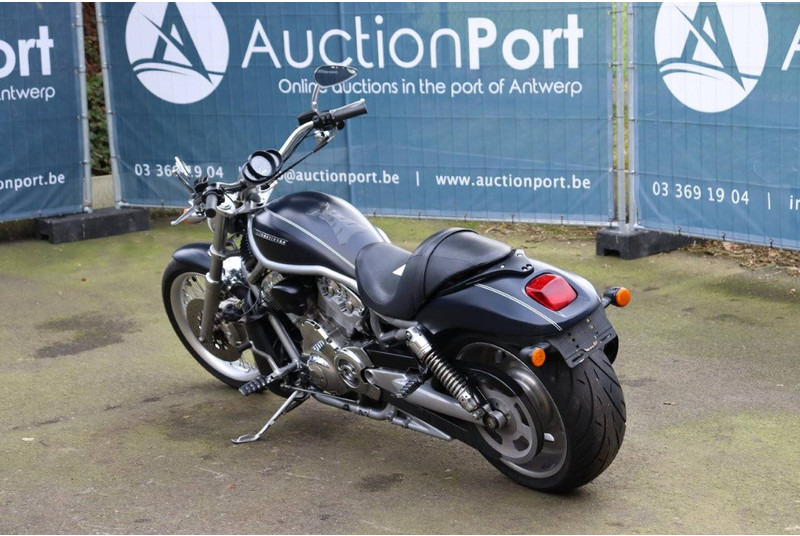 Harley-Davidson V-Rod VRSC - אופנוע: תמונה 4 Harley-Davidson V-Rod VRSC - אופנוע: תמונה 4