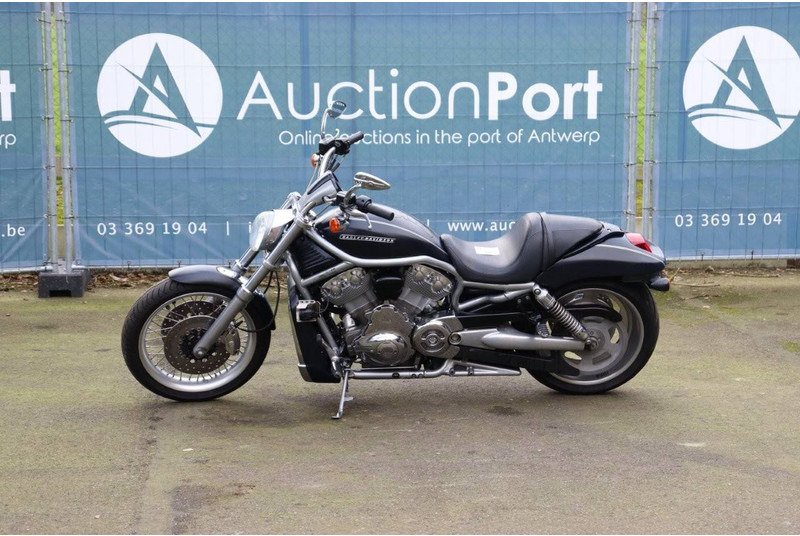Harley-Davidson V-Rod VRSC - אופנוע: תמונה 1 Harley-Davidson V-Rod VRSC - אופנוע: תמונה 1