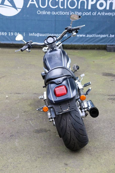 Harley-Davidson V-Rod VRSC - אופנוע: תמונה 5 Harley-Davidson V-Rod VRSC - אופנוע: תמונה 5
