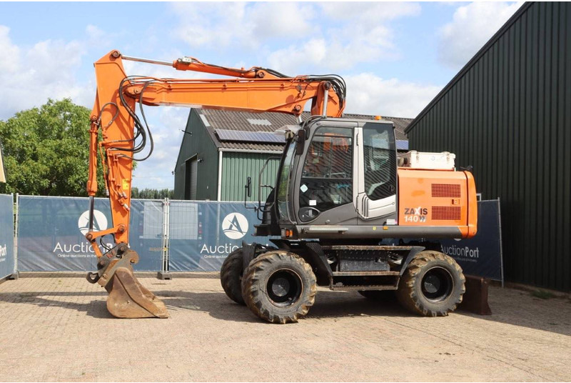Hitachi ZX140W-3 - מחפר גלגלים: תמונה 1 Hitachi ZX140W-3 - מחפר גלגלים: תמונה 1
