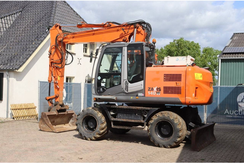 Hitachi ZX140W-3 - מחפר גלגלים: תמונה 3 Hitachi ZX140W-3 - מחפר גלגלים: תמונה 3