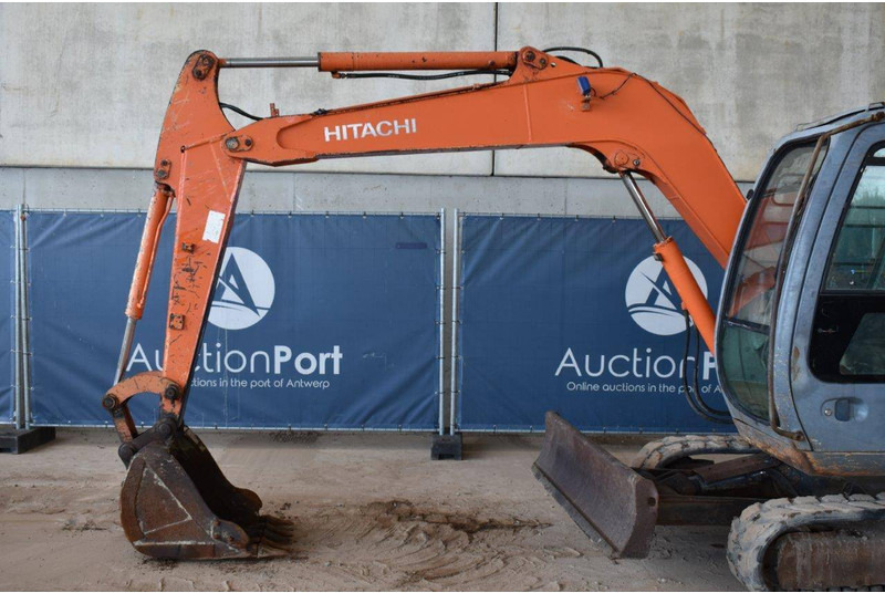 Hitachi ZX60 - מחפר סורק: תמונה 4 Hitachi ZX60 - מחפר סורק: תמונה 4