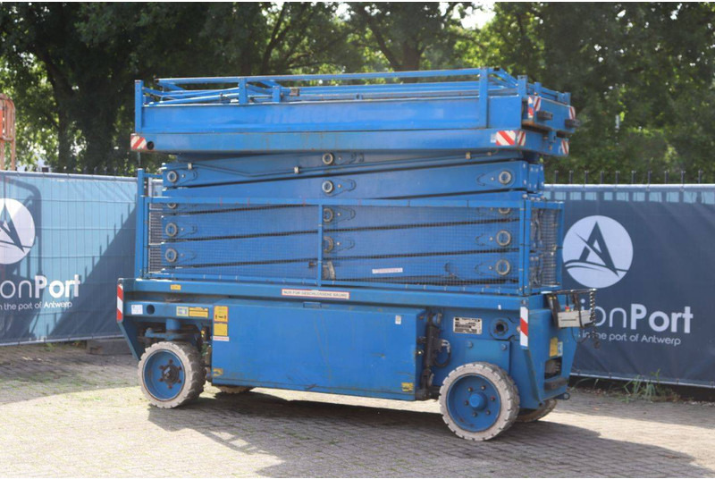Holland lift Combistar N-165EL12 - מעלית מספריים: תמונה 3 Holland lift Combistar N-165EL12 - מעלית מספריים: תמונה 3