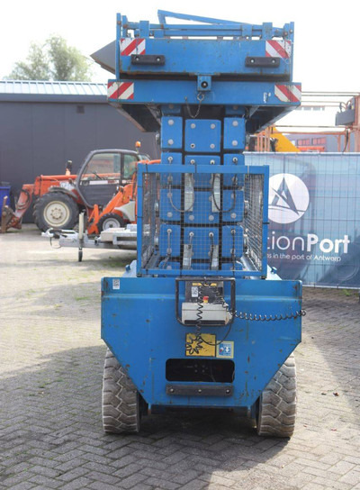 Holland lift Combistar N-165EL12 - מעלית מספריים: תמונה 5 Holland lift Combistar N-165EL12 - מעלית מספריים: תמונה 5