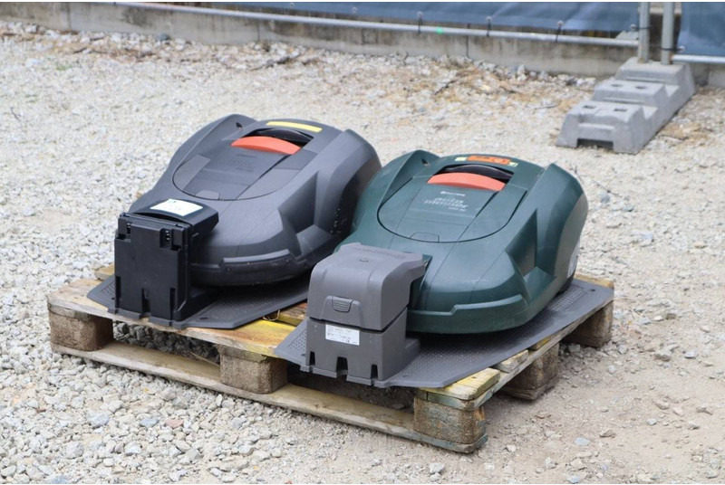 Husqvarna Automower - מכסחת גינה: תמונה 3 Husqvarna Automower - מכסחת גינה: תמונה 3