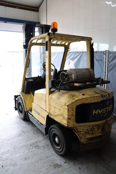 Hyster H4.00XM-5 - מלגזת LPG: תמונה 3 Hyster H4.00XM-5 - מלגזת LPG: תמונה 3