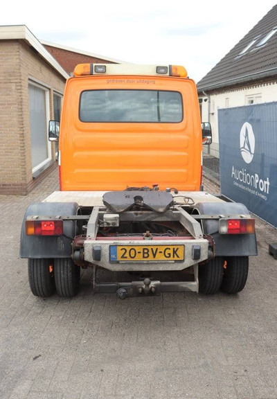 Iveco 35C17 - מוביל מכולות/ משאית החלפת גוף: תמונה 5 Iveco 35C17 - מוביל מכולות/ משאית החלפת גוף: תמונה 5