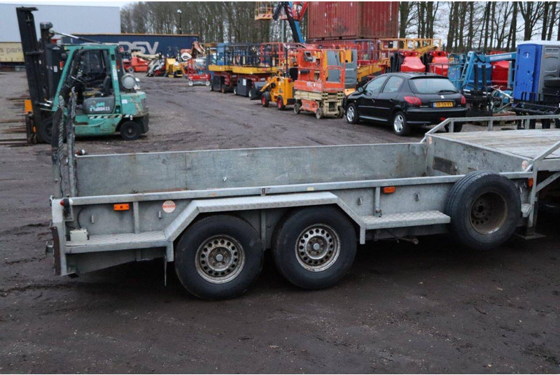 Iveco 40C - משאית צד נופל/ שטוחה: תמונה 5 Iveco 40C - משאית צד נופל/ שטוחה: תמונה 5