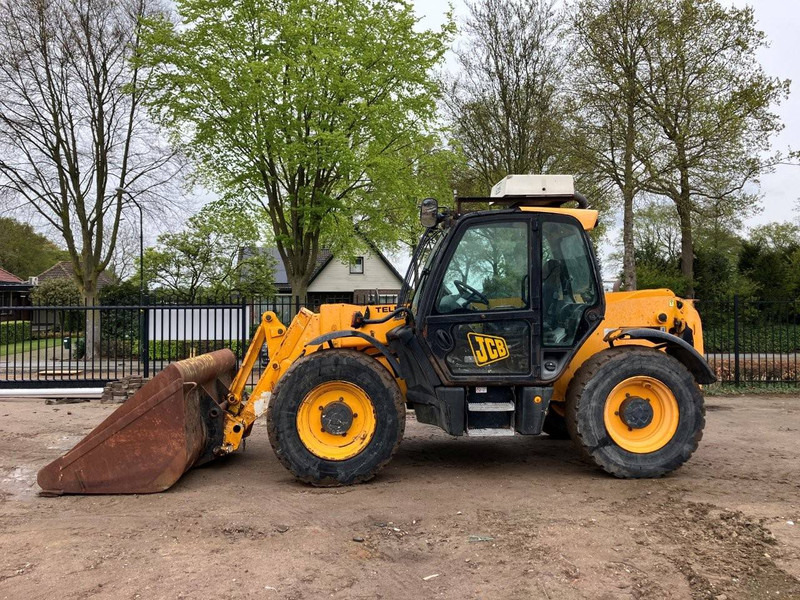 JCB 541-70 - מפעיל טלסקופי: תמונה 2 JCB 541-70 - מפעיל טלסקופי: תמונה 2