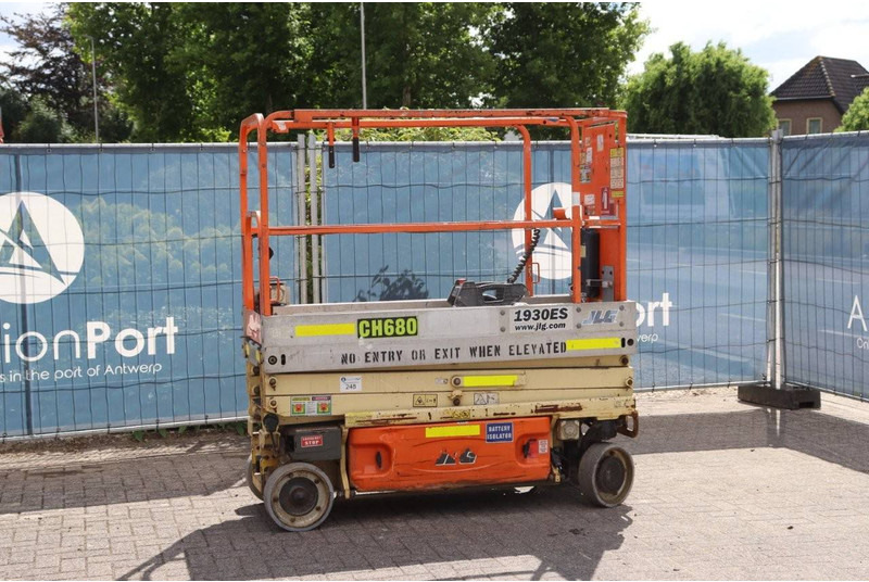 JLG 1930ES - מעלית מספריים: תמונה 1 JLG 1930ES - מעלית מספריים: תמונה 1