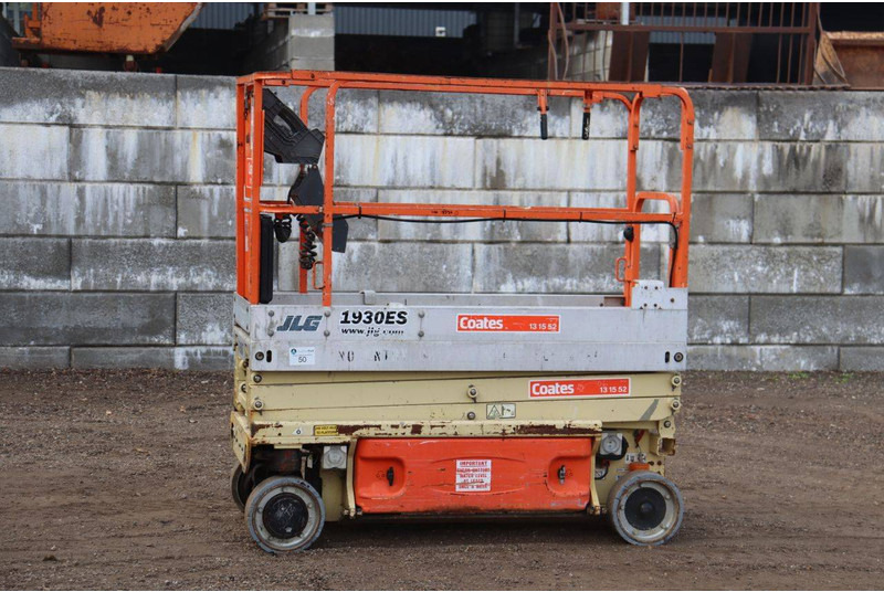 JLG 1930ES - מעלית מספריים: תמונה 1 JLG 1930ES - מעלית מספריים: תמונה 1