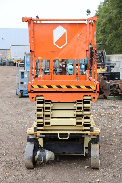 JLG 2646 ES - מעלית מספריים: תמונה 5 JLG 2646 ES - מעלית מספריים: תמונה 5