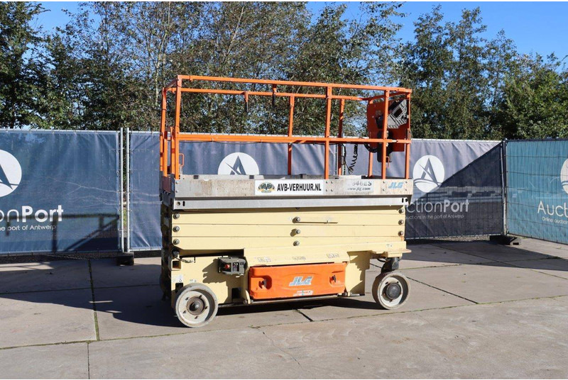 JLG 2646ES - מעלית מספריים: תמונה 1 JLG 2646ES - מעלית מספריים: תמונה 1