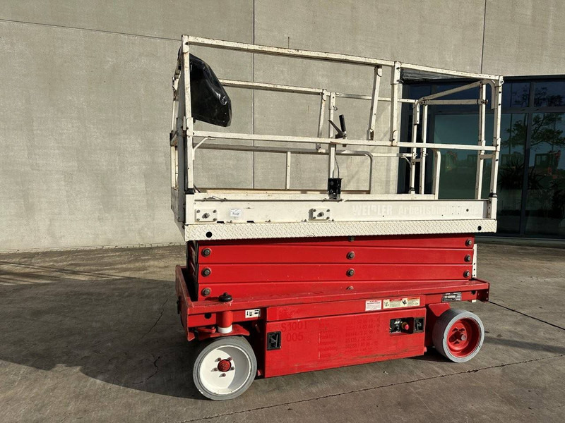 JLG 2646 - מעלית מספריים: תמונה 1 JLG 2646 - מעלית מספריים: תמונה 1