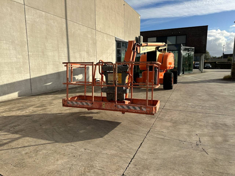 JLG 800AJ - זרוע מרפקי: תמונה 2 JLG 800AJ - זרוע מרפקי: תמונה 2