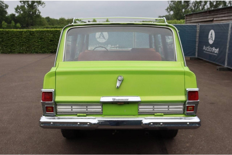 Jeep Wagoneer - מכונית: תמונה 5 Jeep Wagoneer - מכונית: תמונה 5