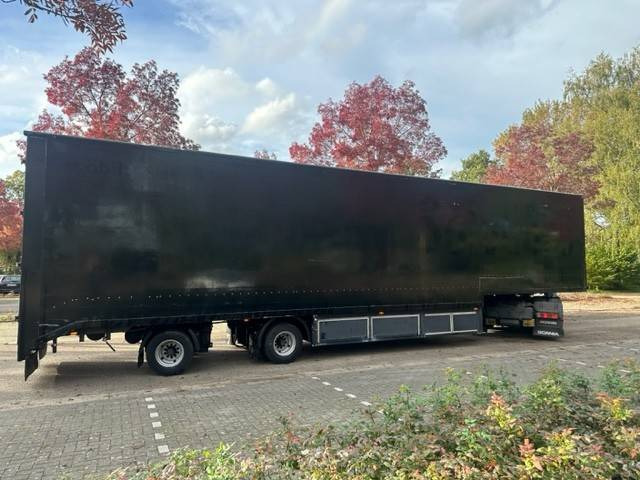 Jumbo T020ZS - סמיטריילר בתיבה סגורה: תמונה 2 Jumbo T020ZS - סמיטריילר בתיבה סגורה: תמונה 2
