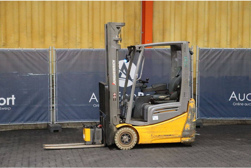 Jungheinrich EFG 215 550DZ - מלגזה חשמלית: תמונה 1 Jungheinrich EFG 215 550DZ - מלגזה חשמלית: תמונה 1