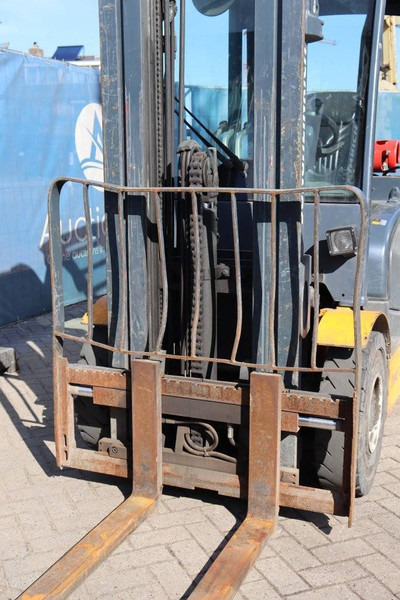 מלגזת LPG Jungheinrich TFG 425: תמונה 10