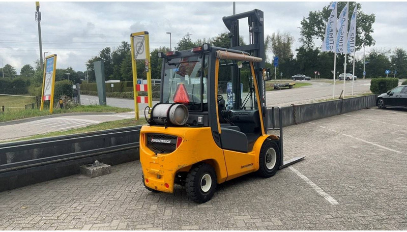 Jungheinrich TFG 430 - מלגזת LPG: תמונה 3 Jungheinrich TFG 430 - מלגזת LPG: תמונה 3