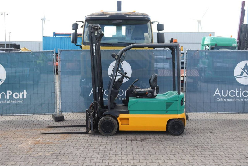 Komatsu FB20-2R - מלגזה חשמלית: תמונה 2 Komatsu FB20-2R - מלגזה חשמלית: תמונה 2