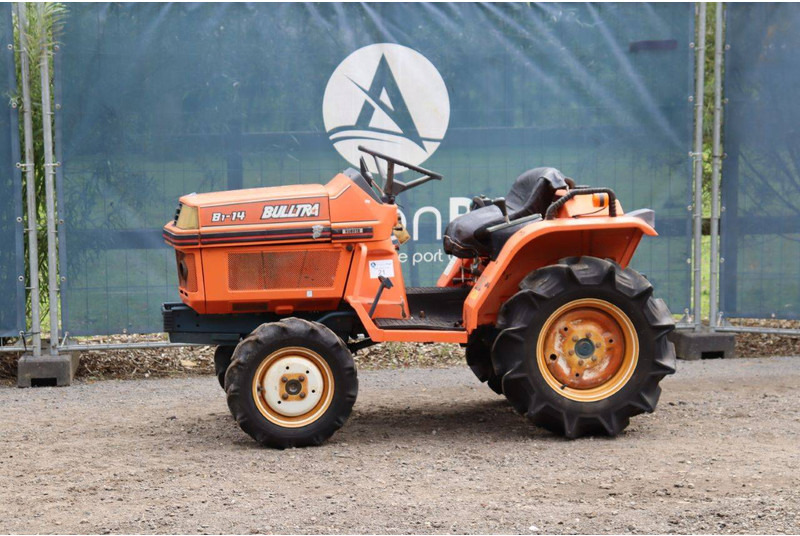 Kubota B1-14 Bulltra - טרקטור חקלאי: תמונה 1 Kubota B1-14 Bulltra - טרקטור חקלאי: תמונה 1